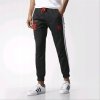 ADIDAS ORIGINALS SPODNIE MANCHESTER AZ1239 ADIDAS ORIGINALS SPODNIE MANCHESTER AZ1239